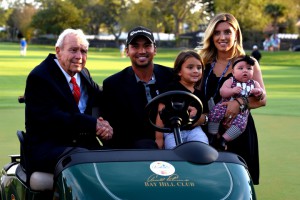 Jason Day og familien med Arnold Palmer efter sejren i Arnold Palmer Invitational 2016