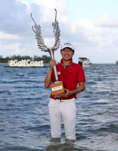 Jeunghun Wang efter sejren i AfrAsia Bank Mauritius Open 2016