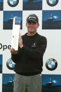 Thomas Bjørn efter sejren i BMW International Open 2002